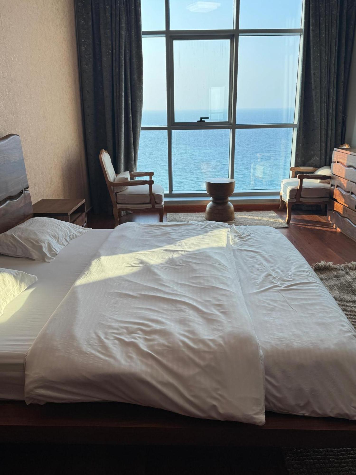 Ocean View Luxury Suites Adzsmán Kültér fotó