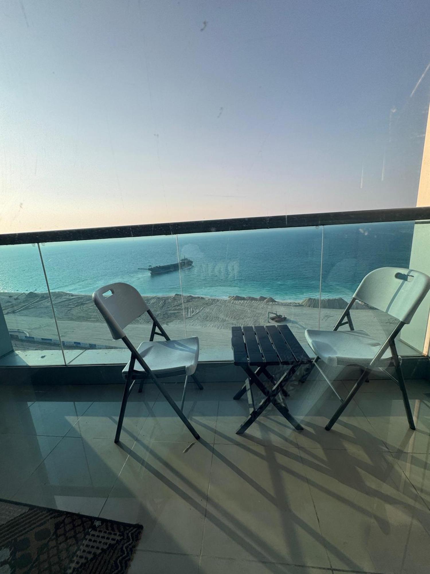 Ocean View Luxury Suites Adzsmán Kültér fotó