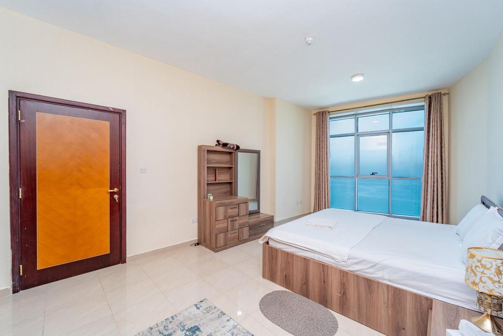Ocean View Luxury Suites Adzsmán Kültér fotó