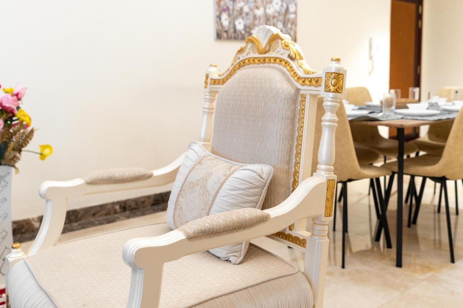 Ocean View Luxury Suites Adzsmán Kültér fotó