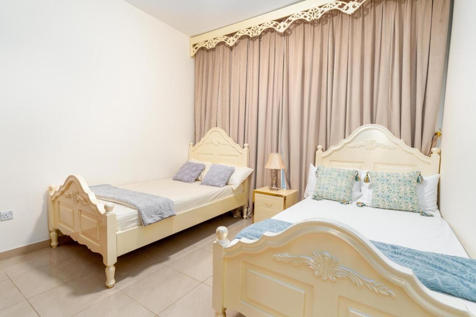 Ocean View Luxury Suites Adzsmán Kültér fotó