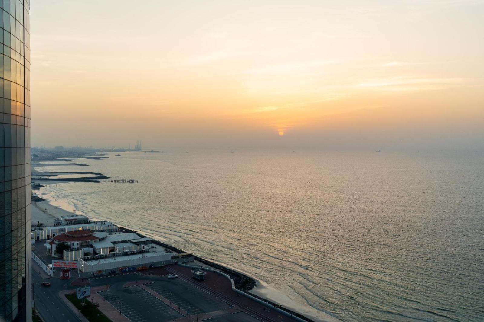 Ocean View Luxury Suites Adzsmán Kültér fotó