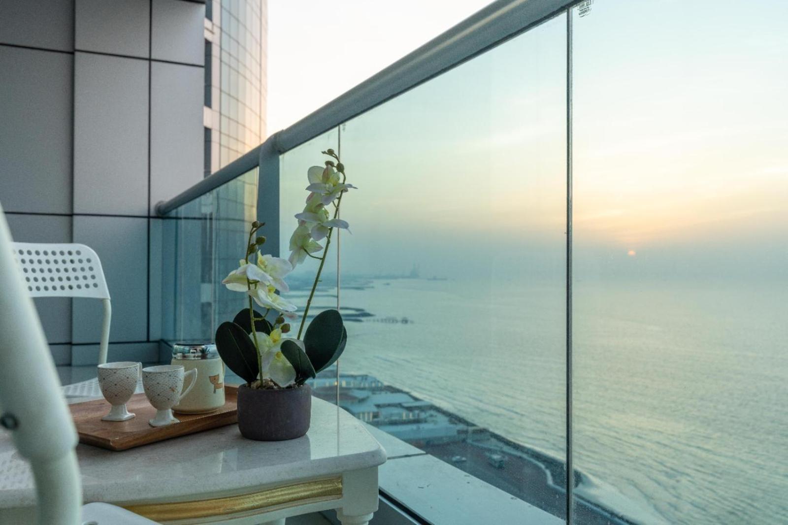 Ocean View Luxury Suites Adzsmán Kültér fotó